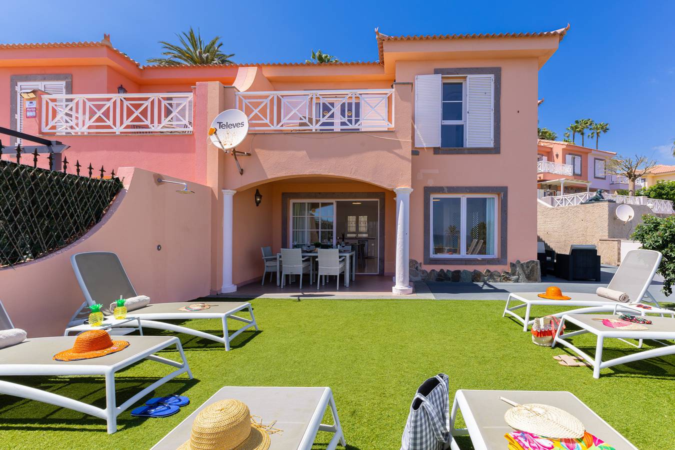 Chalet Santa Ana 2 by Villagrancanaria in Playa de Maspalomas, San Bartolomé de Tirajana