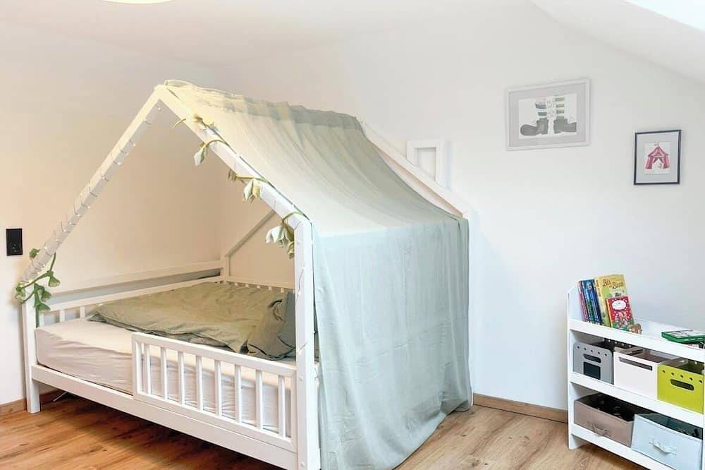 Renoviertes schön eingerichtetes Ferienhaus „Sannchen“ in der Eifel… in Dahlem, Rureifel (Nordrhein-westfalen)