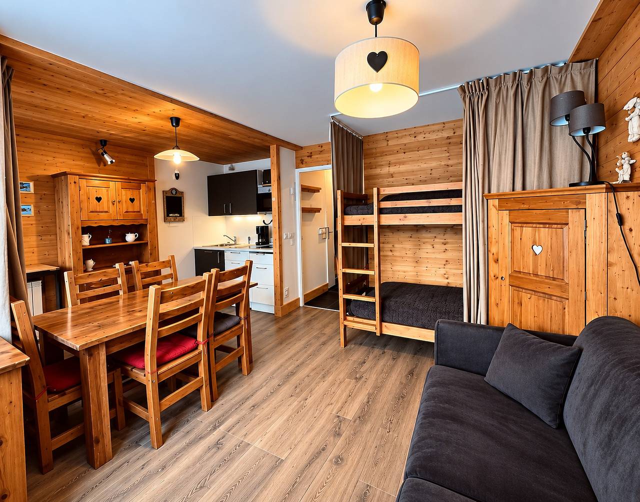 Apartamento inteiro, Apartamento 'Higginson Val Thorens' com Vista Montanha e Varanda in Saint-Martin-de-Belleville, Massif de la Vanoise