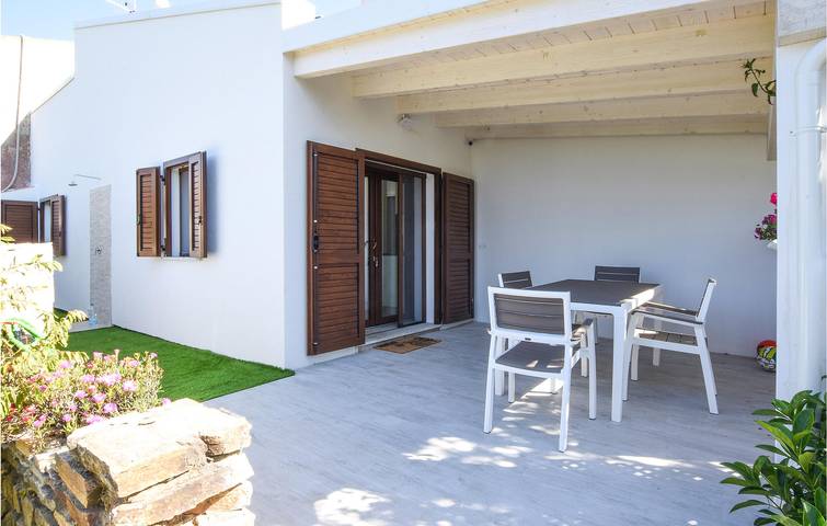 Ferienhaus für 4 Personen, mit Terrasse in Budoni - 2