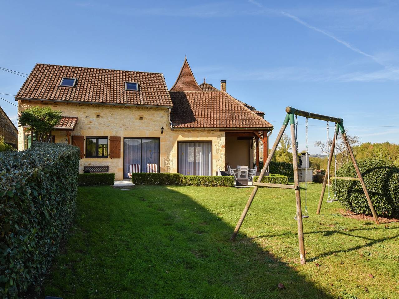 Maison de vacances à Montcléra avec barbecue in Montcléra, Quercy