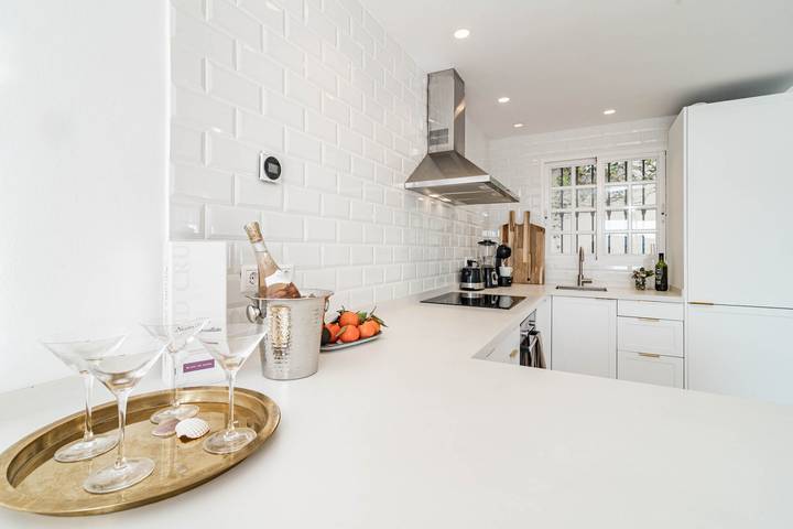 Ferienhaus für 4 Personen, mit Balkon und Pool in Marbella - 4