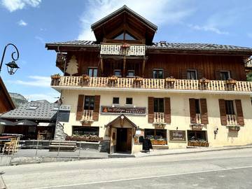 Hôtel pour 2 personnes, avec jacuzzi ainsi que sauna et terrasse à Valloire