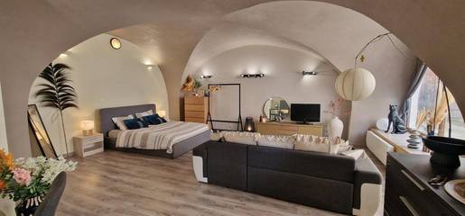 Gîte pour 3 personnes, avec terrasse à Cruas