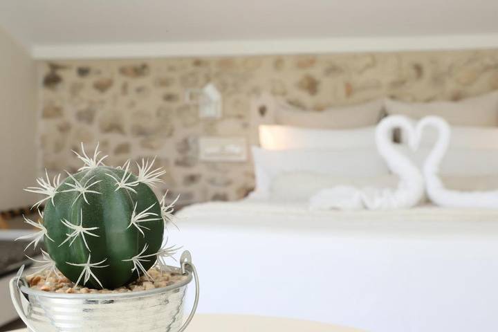Apartamento para 2 personas, con Balcón y Terraza además de Jacuzzi y Jardín en Benimantell