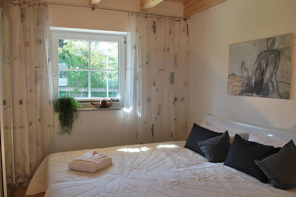 Ganze Wohnung, Ruheoase am Forggensee - Bieber - Appartement/Fewo, Dusche, Wc, 1 Schlafraum in Rieden, Bayerisch Schwaben