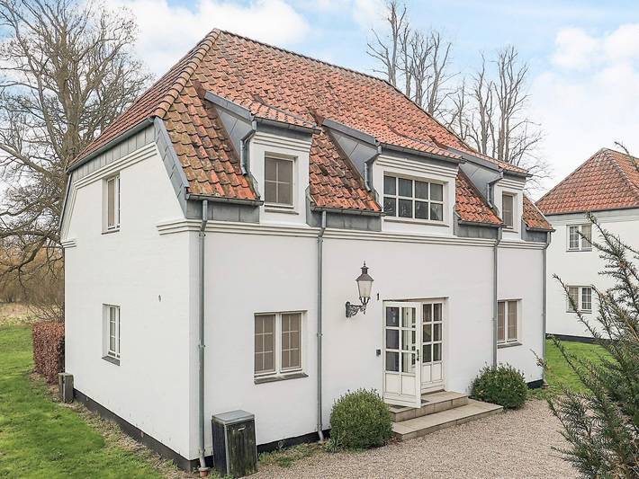 Ferieudlejning for 12 personer, med Terrasse i Fåborg