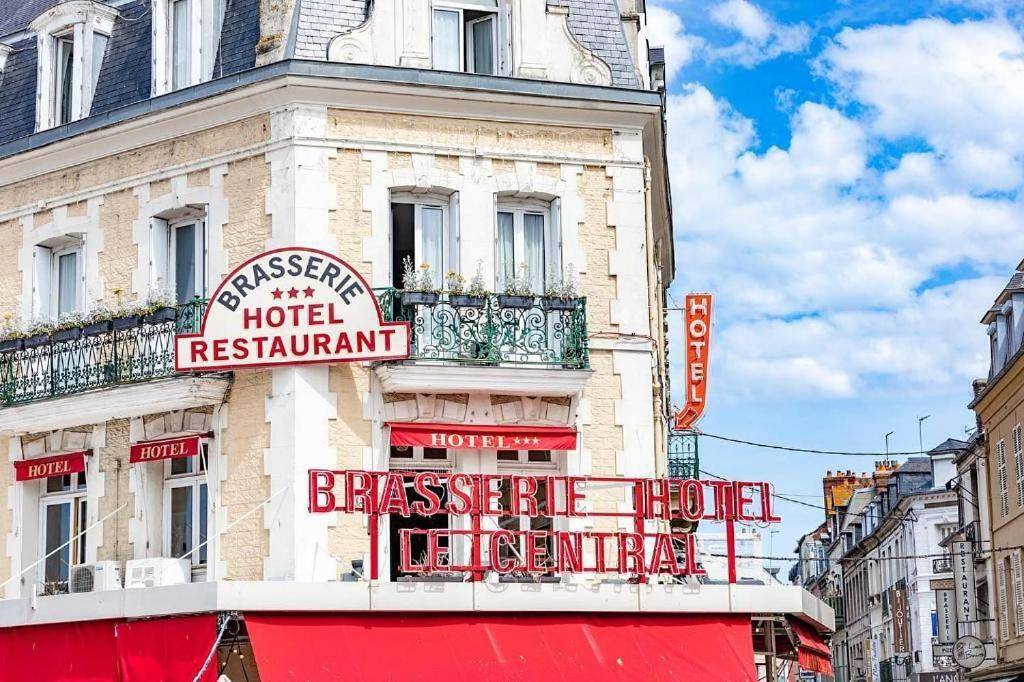 Hôtel le Central in Trouville-sur-Mer, Région de Lisieux