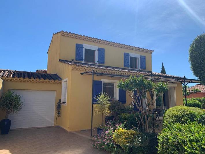 Villa pour 5 personnes, avec jardin, animaux acceptés à La Londe-les-Maures