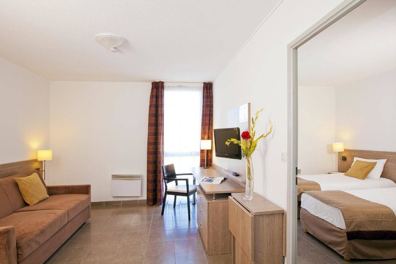 Apparthotel Séjours & Affaires Manosque in Manosque, Parc naturel régional du Luberon