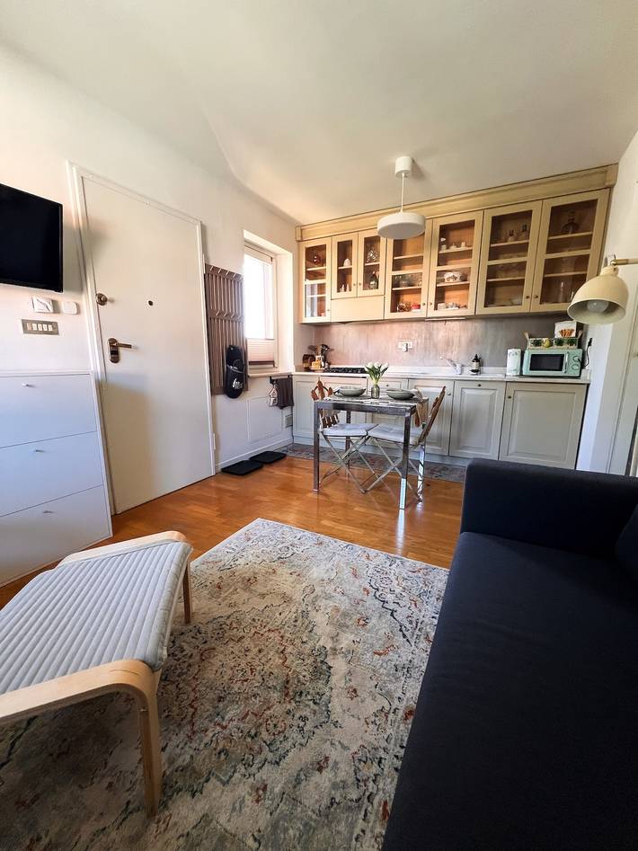 Holiday Home 'The Snowdrop Apartment' with Mountain View, Wi-Fi and Air Conditioning in Neyran, Brissogne