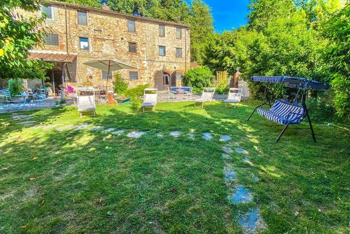 B&b per 3 persone, con Terrazza e Giardino a Pietrasanta