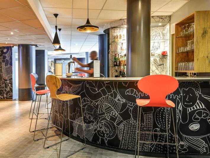 Hôtel pour 2 personnes, avec jardin et vue, animaux acceptés à Chevilly-Larue - 3