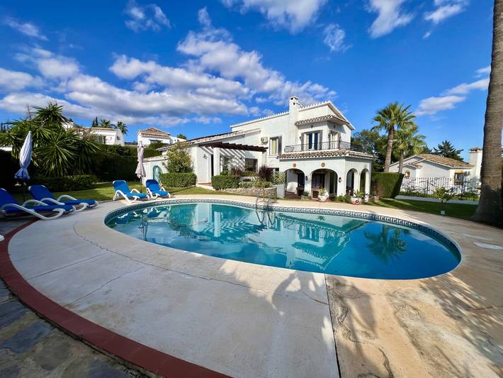 Villa for 6 people, with terrace and garden in Mijas