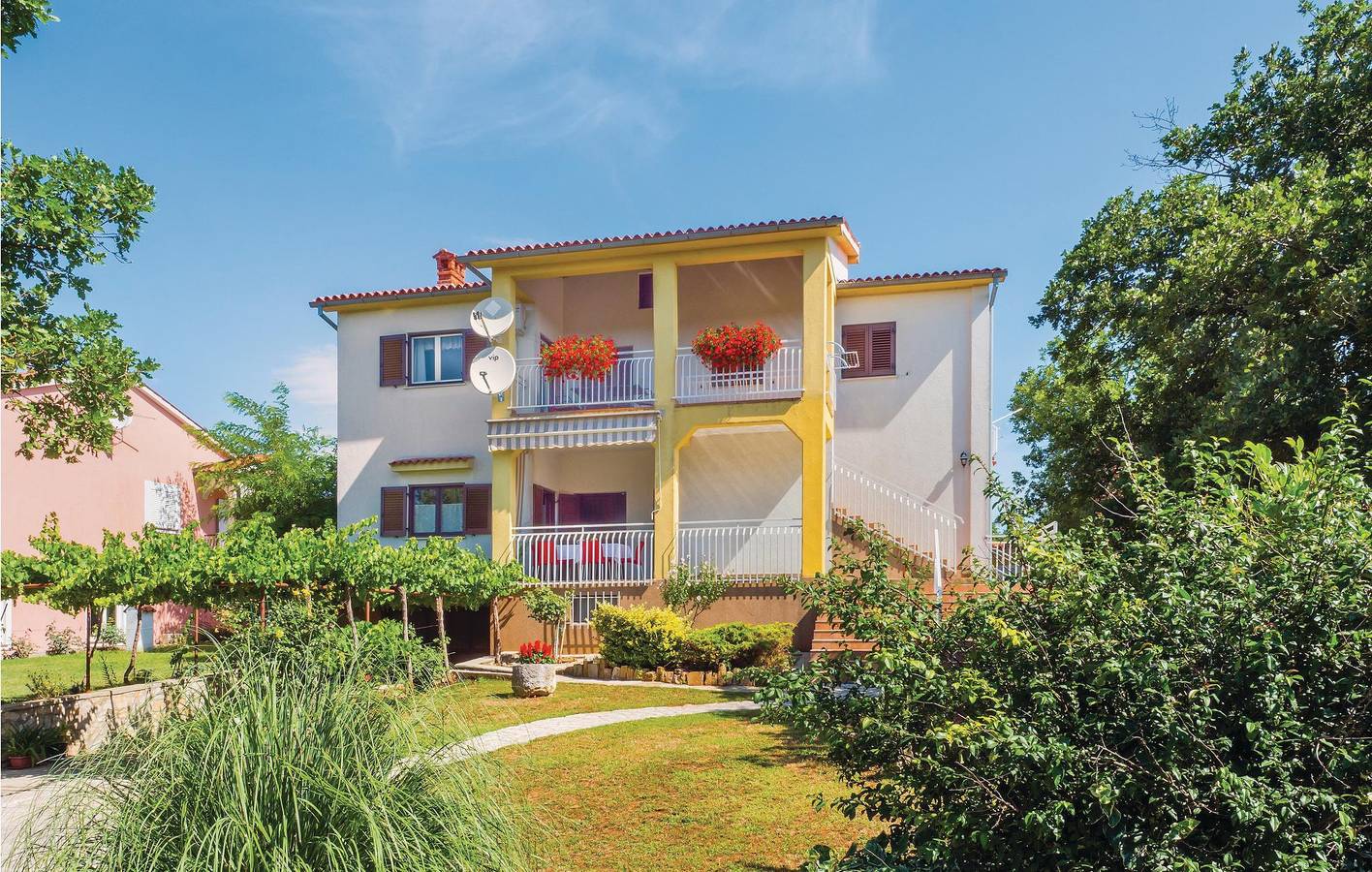 Appartamento vacanze a Vinez a partire da 104€ a notte