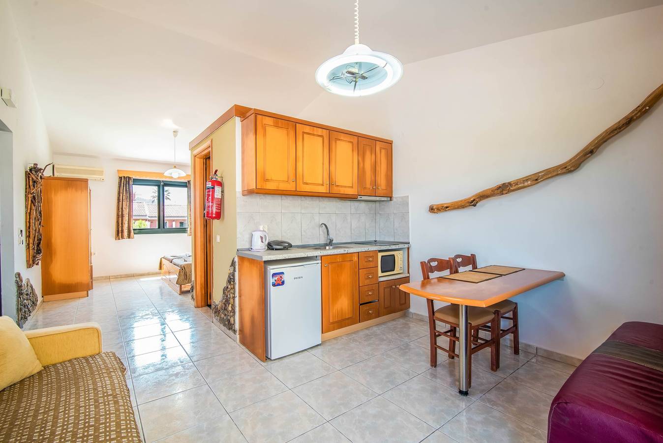 Gehele studio, Studio 'Mirage Arillas Studio Type A6' met zeezicht, zwembad & Wi-Fi in Arillas, Corfu