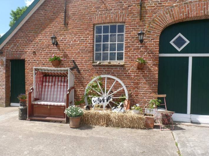 Ferienwohnung für 4 Personen, mit Terrasse und Garten in Stadland - 4