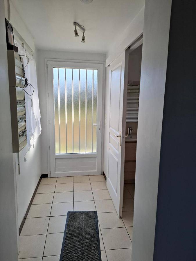 Location de vacances pour 4 personnes, avec vue et jardin à Gimel-les-Cascades - 2