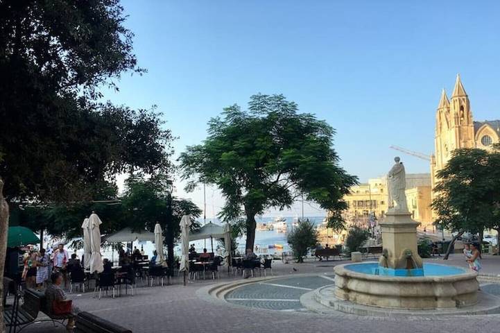 Apartment for 4 people in Tas-Sliema