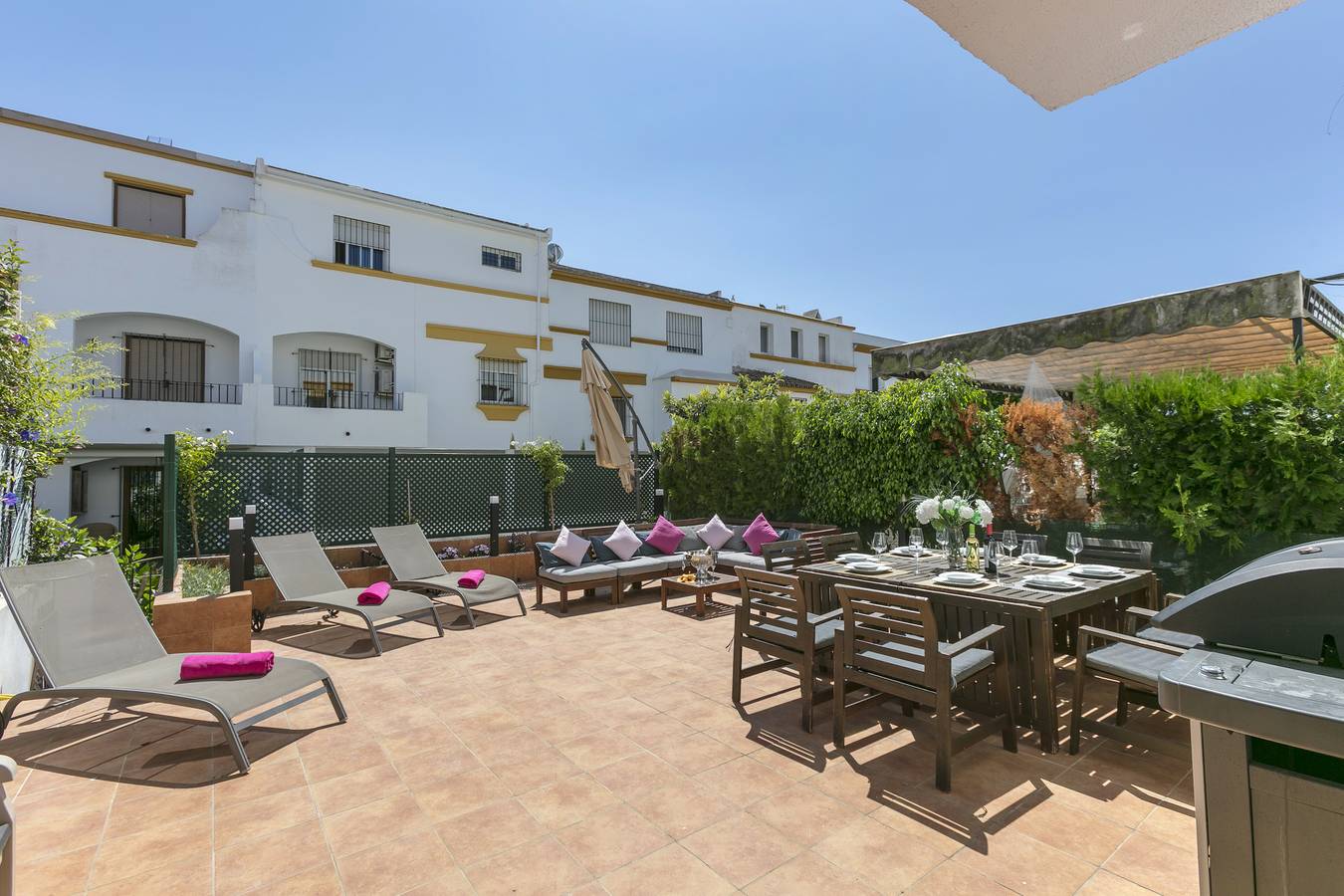 Feriehus for 12 personer med balkong in Playa de Casablanca, Marbella