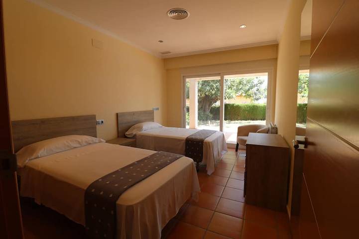 Villa für 10 Personen, mit Whirlpool und Garten in Calpe - 4