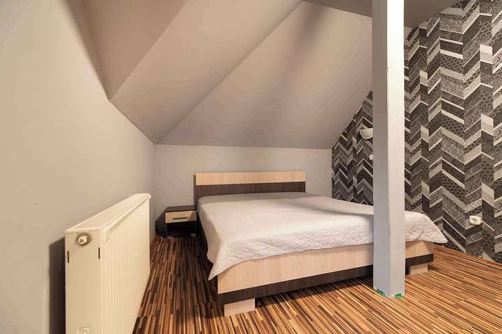 Ferienwohnung für 4 Personen, mit Balkon und Terrasse sowie Garten und Pool in Westtransdanubien - 2