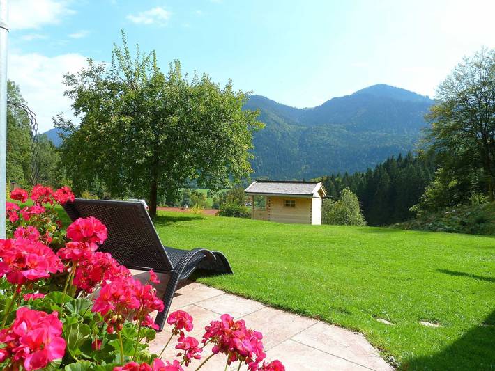 Ferienwohnung für 2 Personen, mit Terrasse und Ausblick sowie Garten - 1