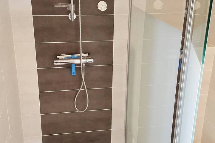 Ganze Wohnung, T2 von 54 m2 im 2. Stock 2/4 Pers 1 Schlafzimmer WiFi Klimaanlage Parkplatz Aufzug in La Côte Vermeille, Port-Vendres
