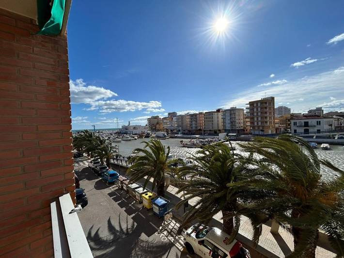 Apartamento de vacaciones para 5 personas, con vistas y terraza - 1