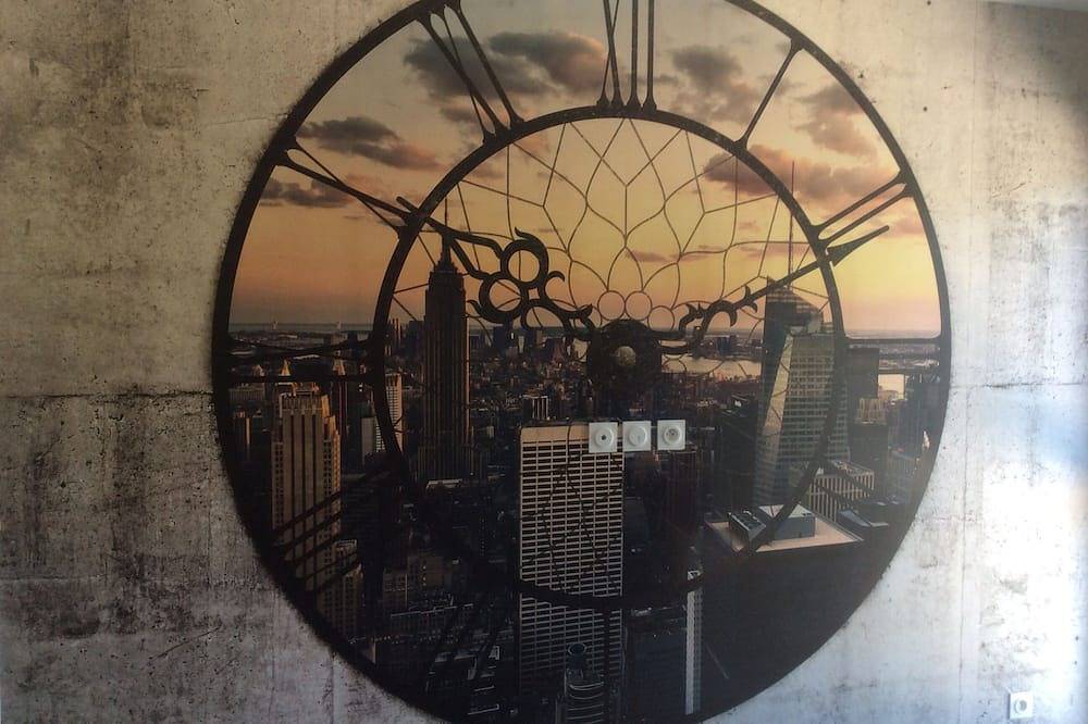 Apartamento entero, Apartment Terrace over swimming pool in Lavérune, Côte d'Améthyste