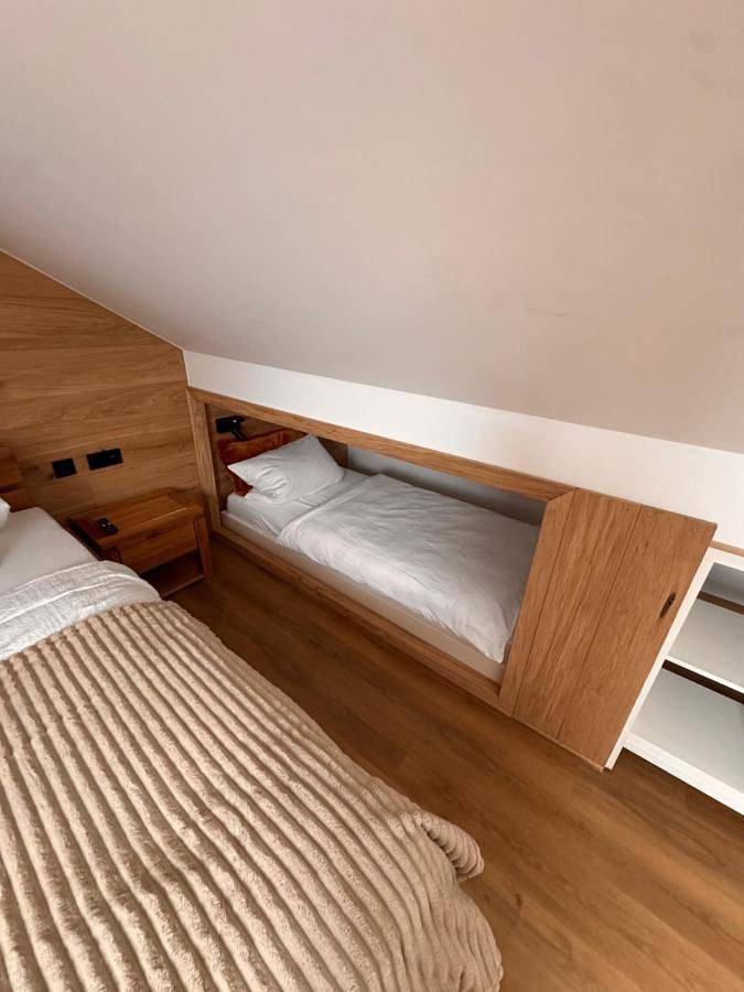 Gîte pour 8 personnes, avec jardin et vue, animaux acceptés à Eupen - 4