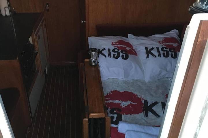 Péniche pour 5 personnes, avec piscine dans Auvergne-Rhône-Alpes - 2