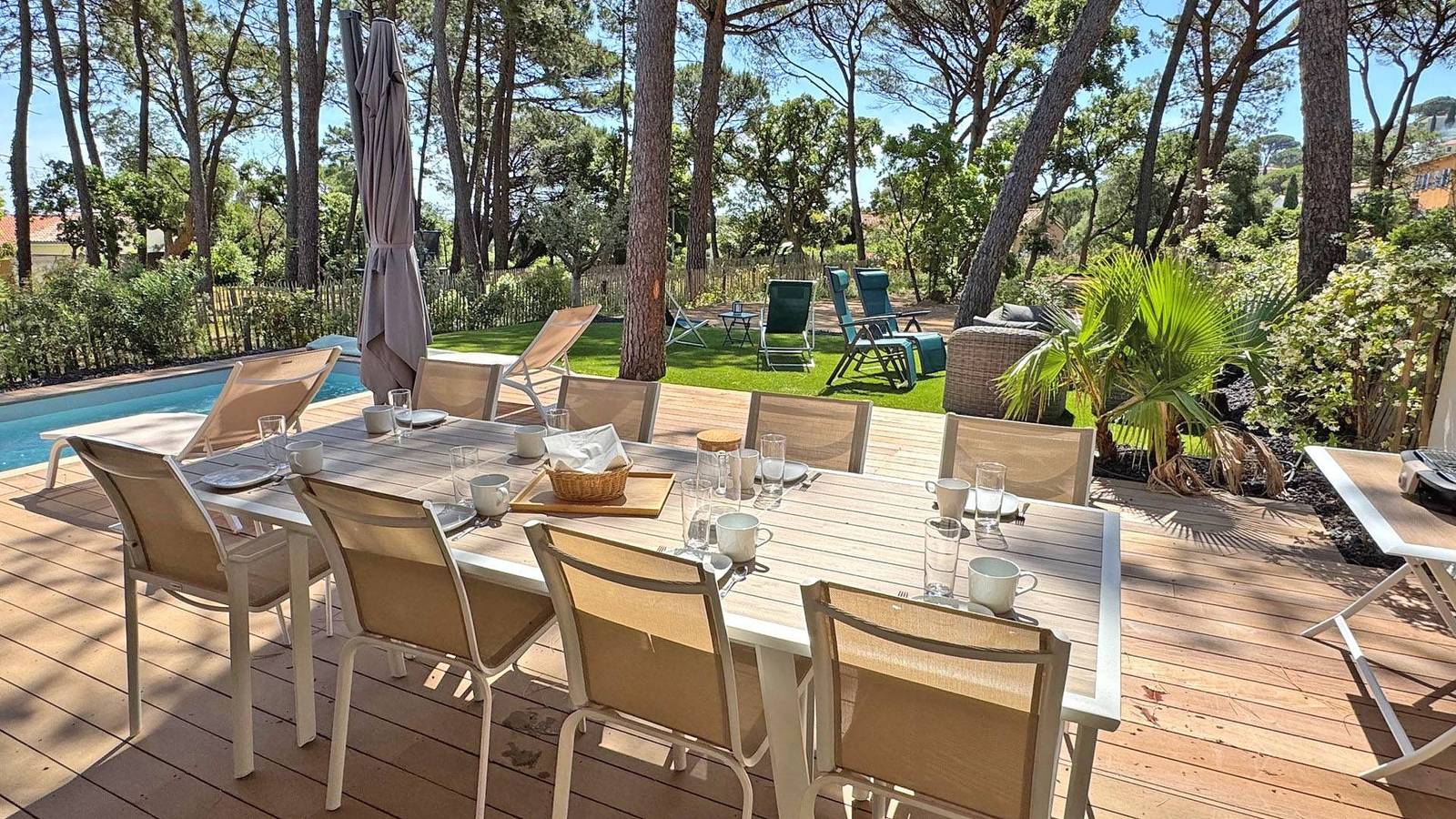 Apartamento vacacional entero, House T4 - 8/10 people - Air conditioning - Wifi - Private pool - Beach on foot - Ste Maxime in La Nartelle, Sainte-Maxime