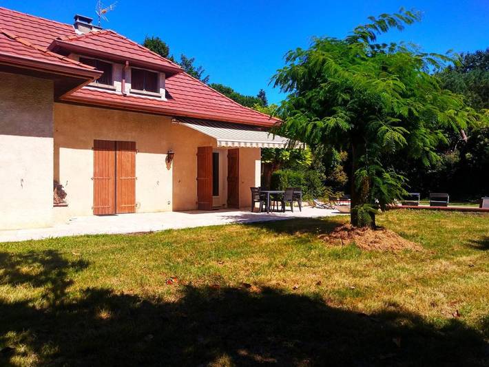 Location de vacances pour 8 personnes, avec jardin ainsi que piscine et vue à Montech - 3