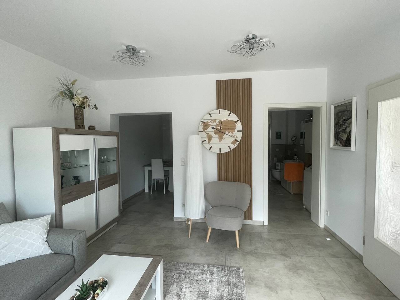 Ganze Wohnung, Ferienwohnung 'Sonnenhöhe' mit großer Terrasse und schönem Ausblick in Greiz, Region Greiz