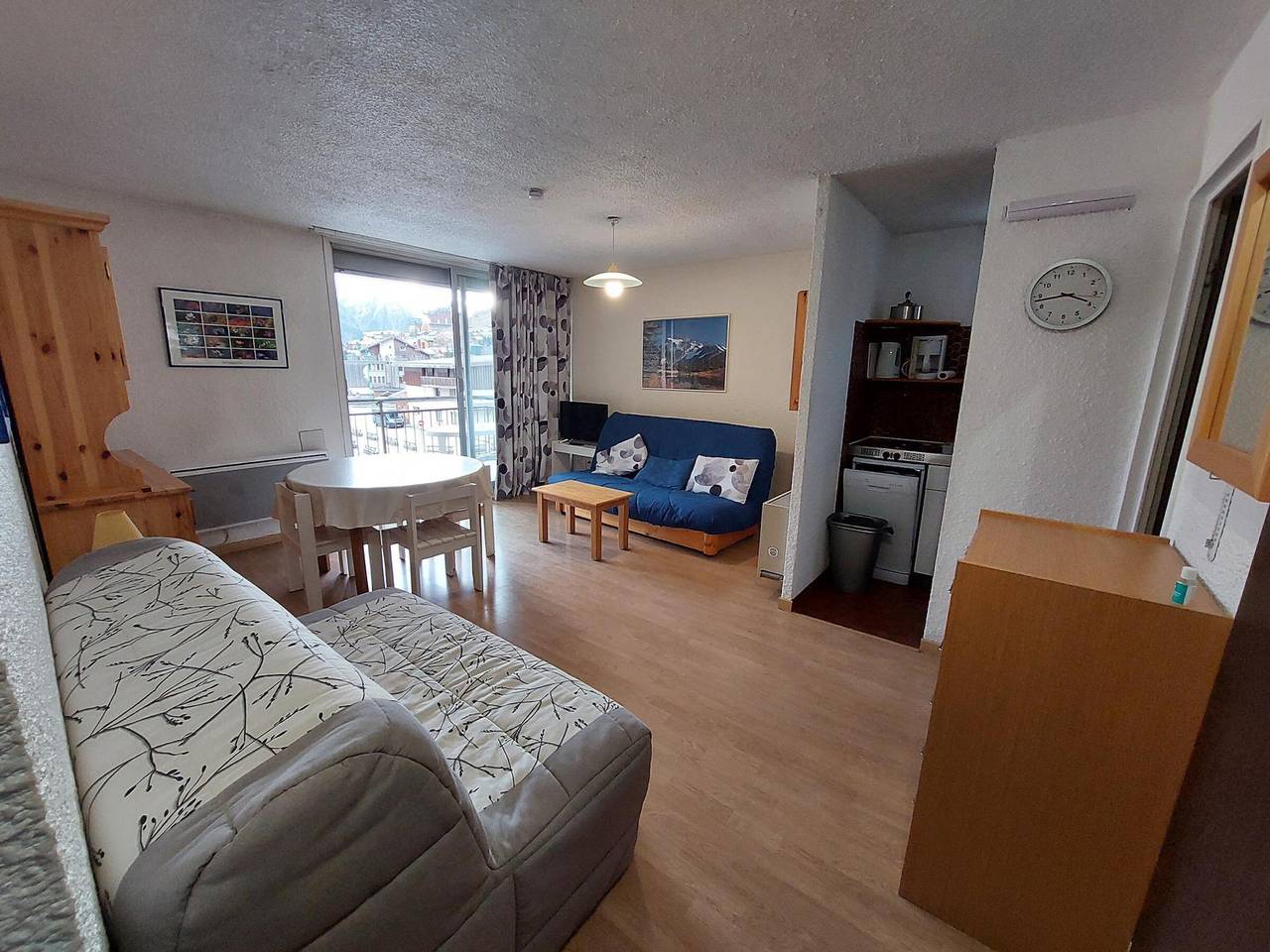 Entire studio, Cozy studio near slopes, 4 pers, Les Deux Alpes in Mont-de-Lans, Les Deux Alpes