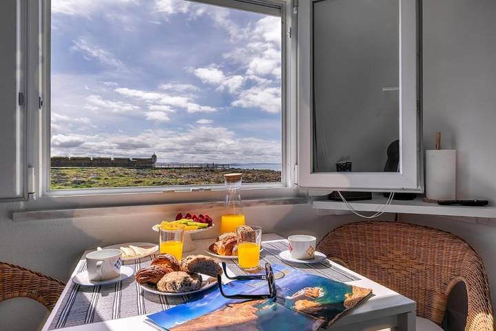 Casa de férias para 2 pessoas, com vista em Peniche