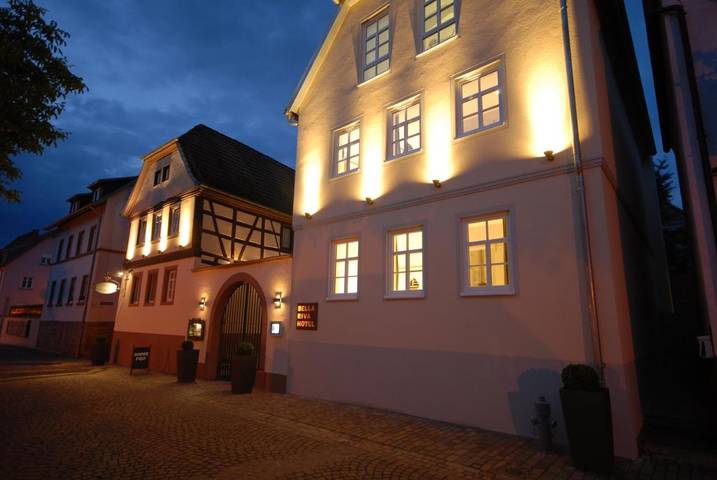 Hotel für 2 Personen, mit Balkon und Terrasse sowie Ausblick in Marktheidenfeld