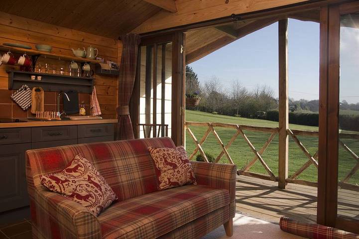 Romantic glamping cabin near beautiful Rye in Sussex Est