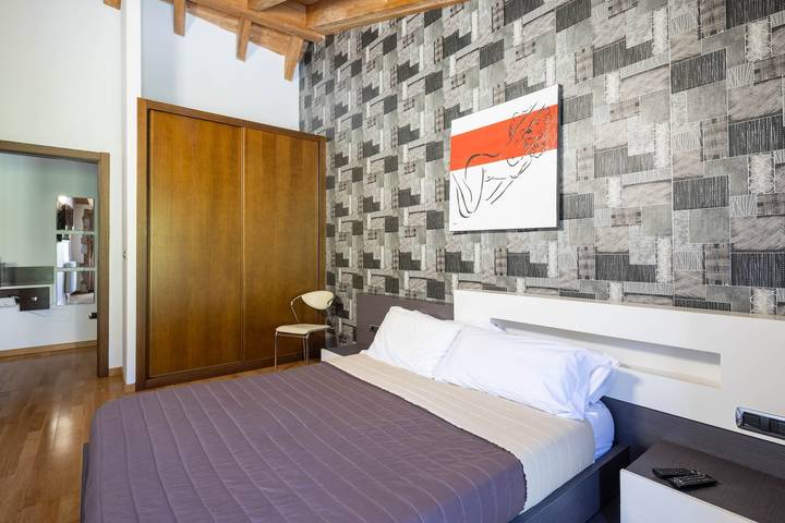 Apartamento entero, Apartamento 'Casa Felisa' con piscina compartida, terraza compartida y jardín compartido in Monforte de Lemos, Reserva da Biosfera Ribeira Sacra e Serras do Oribio e Courel