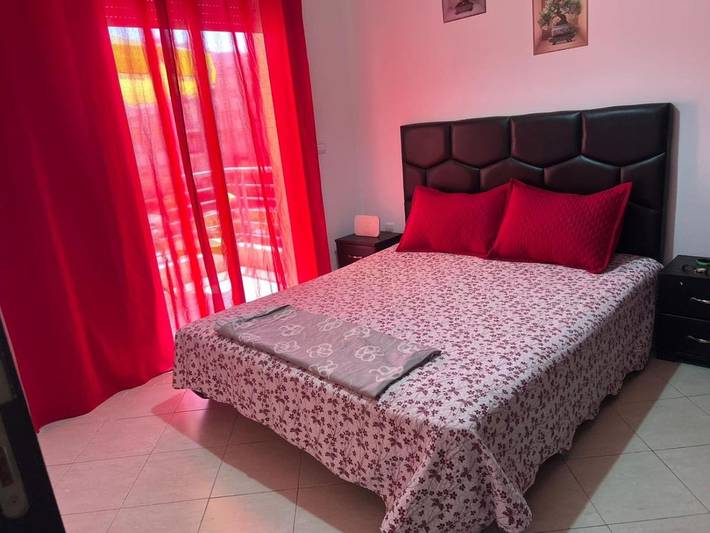 Gîte pour 2 personnes, avec balcon et piscine ainsi que vue et jardin à Bouznika - 2