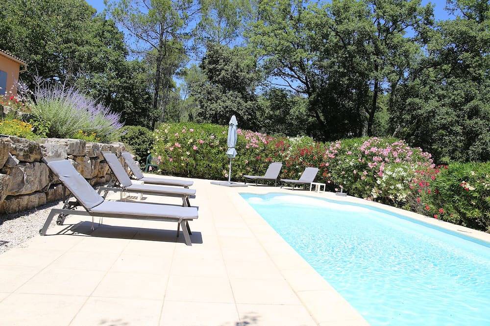 Description in Lorgues, Draguignan Region