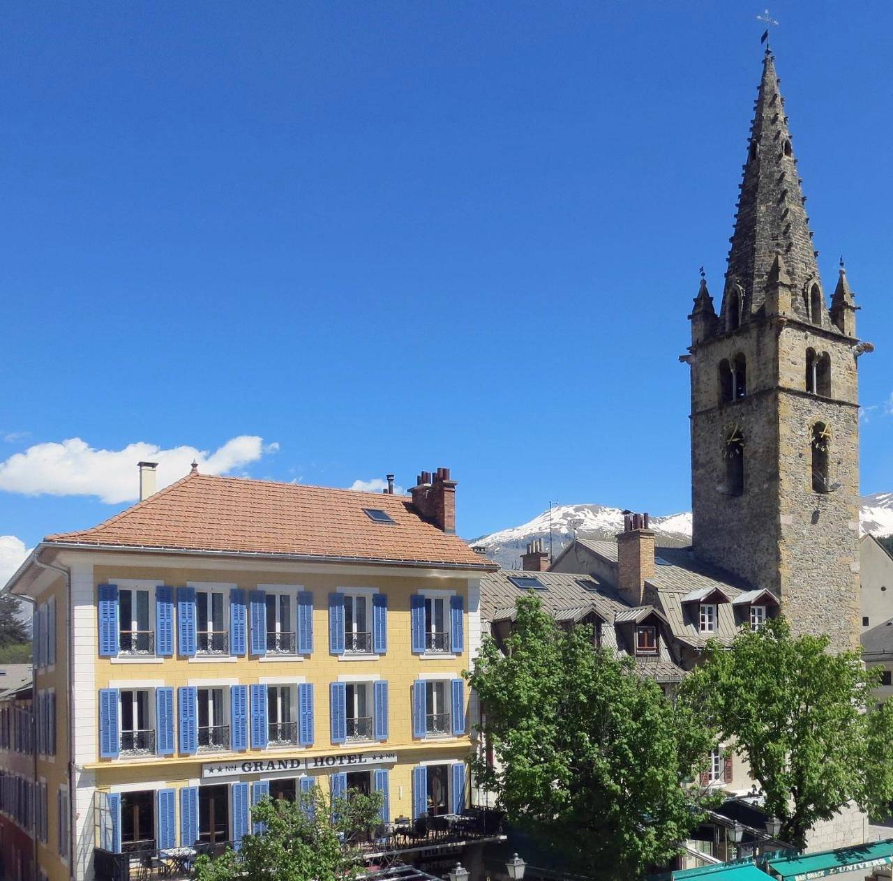 Le Grand Hotel in Barcelonnette, Val d’Allos