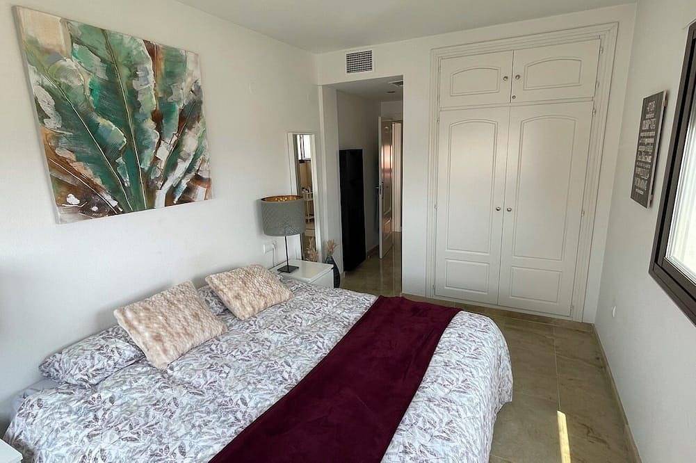 Entire apartment, Duplex penthouse with sea views. in San Luis de Sabinillas, Manilva