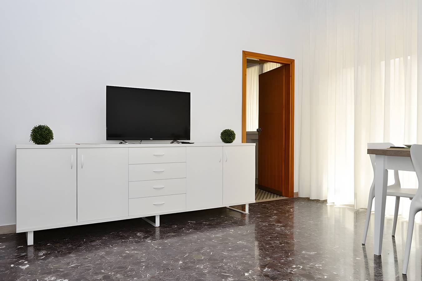 Ganze Wohnung, Apartment 'Cattel A02' mit privater Terrasse in Lido di Jesolo, Jesolo