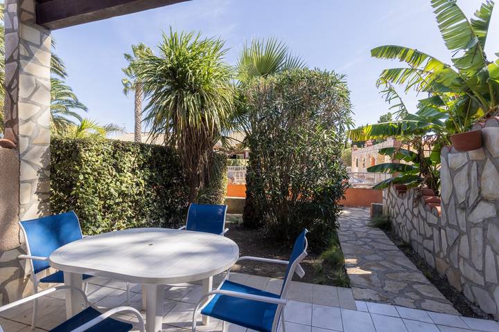 Location de vacances pour 4 personnes, avec jardin à Roquefort-des-Corbières - 4