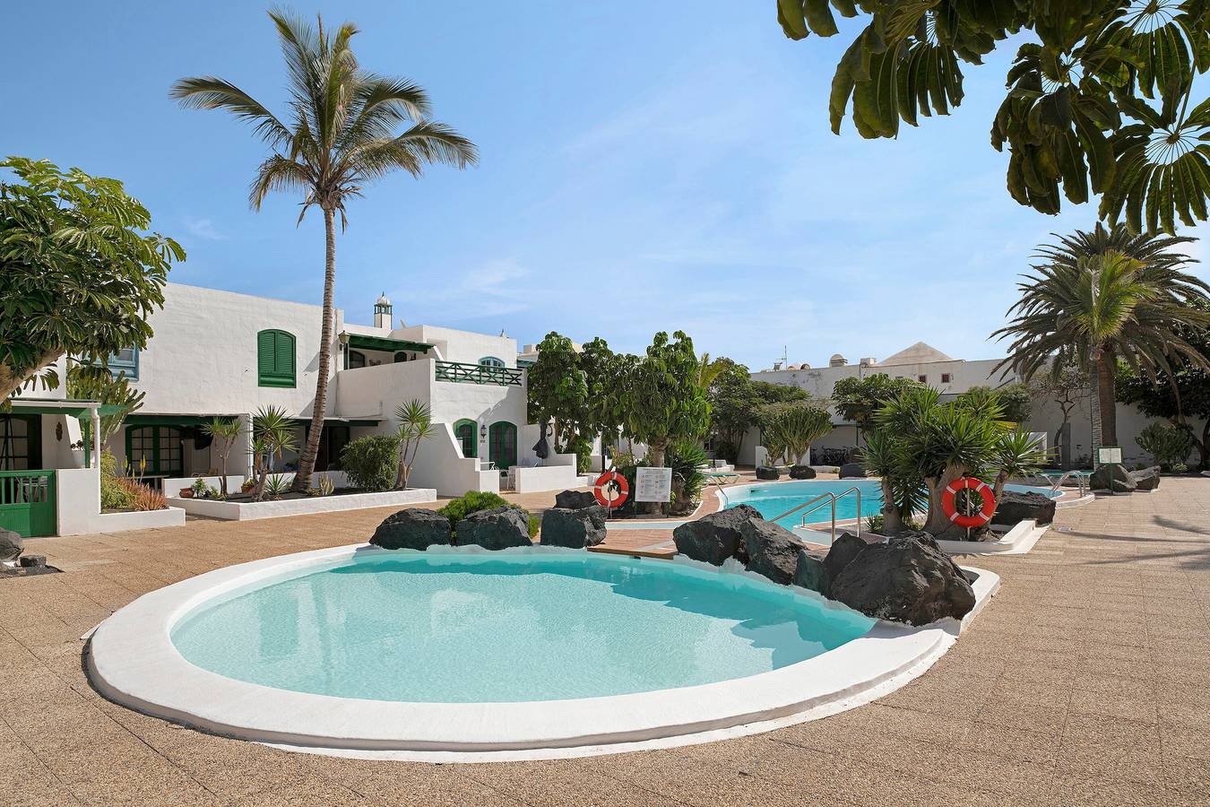 Holiday Apartment 'Apartamento Rocas Negras' by the Beach with Pool View & Terraces in Puerto del Carmen, Tías