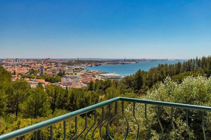 Chalet para 10 personas, con Terraza y Jardín además de Vistas al lago y Vistas en Setubal - 3