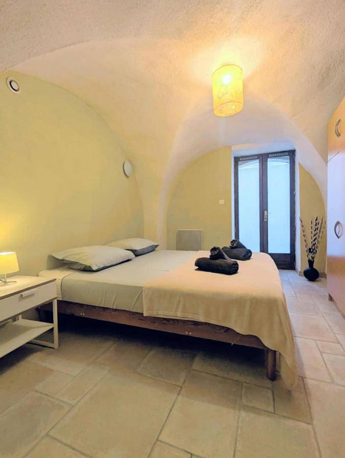 Gîte pour 4 personnes à Saint-Bonnet-du-Gard - 3