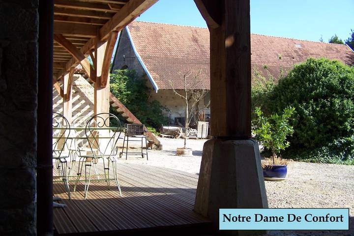 Appartement de vacances pour 7 personnes, avec jardin et terrasse, animaux acceptés dans Rhône - 2